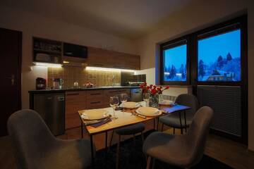 Фото номера Family One-Bedroom Apartment with 2 Balconies Апартаменты Banialuka Apart г. Бялка-Татшаньска 5