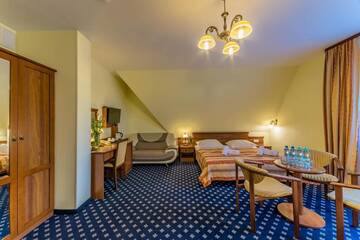 Фото номера Четырехместный номер Отель Hotel Liptakówka г. Бялка-Татшаньска 5
