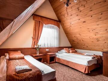 Фото номера Трехместный номер Отели типа «постель и завтрак» Villa Magnat г. Бялка-Татшаньска 7
