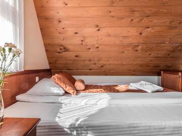Фото номера Трехместный номер Отели типа «постель и завтрак» Villa Magnat г. Бялка-Татшаньска 3