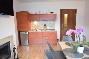 Фото номера Апартаменты с 2 спальнями Апартаменты Apartament Cztery Pory Roku г. Бялка-Татшаньска 29