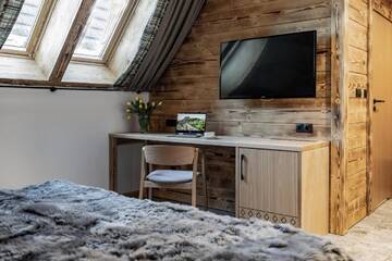 Фото номера Стандартный двухместный номер с 1 кроватью Апарт-отели Hotel Litworowy Staw г. Бялка-Татшаньска 5