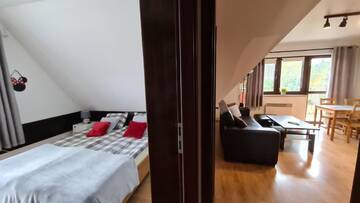 Фото номера Апартаменты Делюкс с 2 спальнями и камином Апартаменты Apartamenty Bajka Białka Tatrzanska z Kuchnią г. Бялка-Татшаньска 30