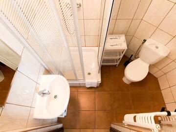 Фото номера Стандартный двухместный номер с 1 кроватью или 2 отдельными кроватями Отели типа «постель и завтрак» Ceprówka г. Бялка-Татшаньска 5